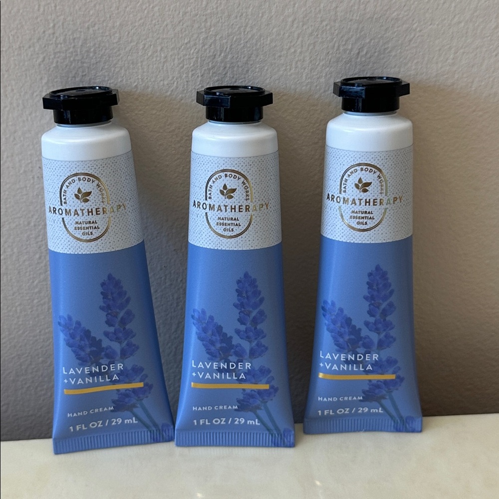 NIB Bath & Body Works Lavender Vanilla Hand Cream